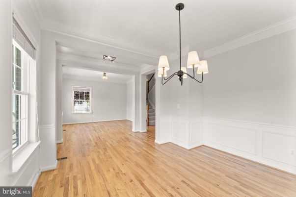 Chandelier, Empty room, Interior, Pendant Lights, Wood Texture Flooring