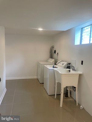Interior, Recessed Lighting, Washer