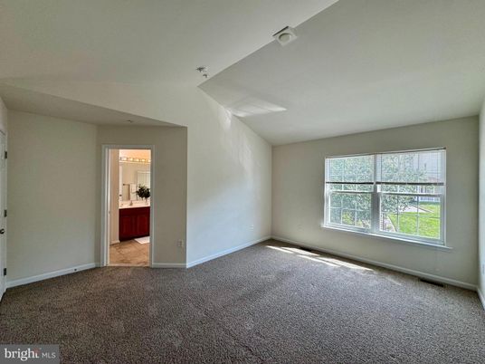 Bathroom, Empty room, Interior