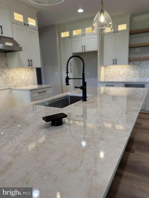 Interior, Kitchen, Pendant Lights, Recessed Lighting
