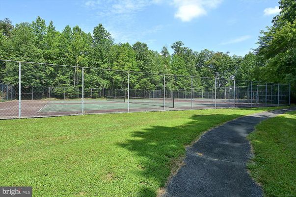 Exterior, Tennis Courts