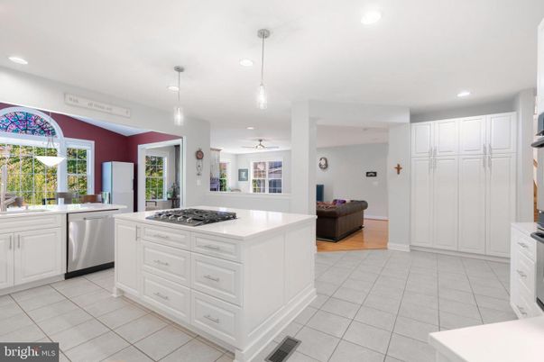 Interior, Kitchen, Pendant Lights, Recessed Lighting