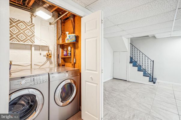 Interior, Washer