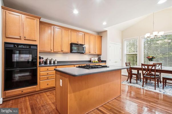 Chandelier, Dining room, Interior, Kitchen, Recessed Lighting, Wood Texture Flooring