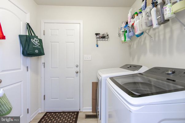 Interior, Washer