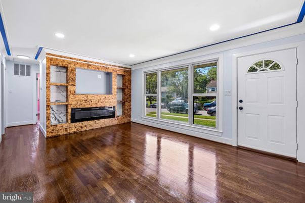 Empty room, Fireplace, Interior, Recessed Lighting, Wood Texture Flooring