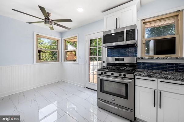 Interior, Kitchen, Marble, Recessed Lighting, Stainless Steel Appliances