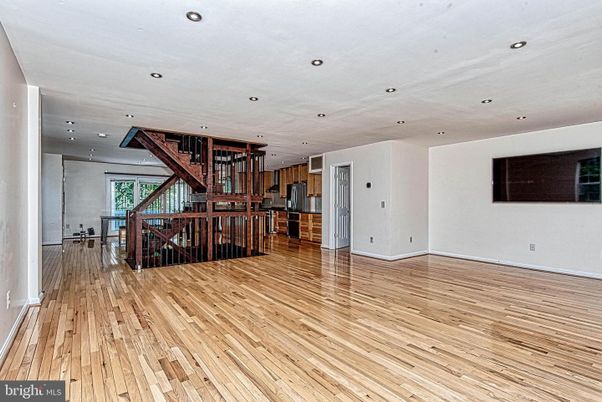 Empty room, Interior, Kitchen, Recessed Lighting, Wood Texture Flooring