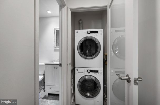 Interior, Recessed Lighting, Utility Closets, Washer
