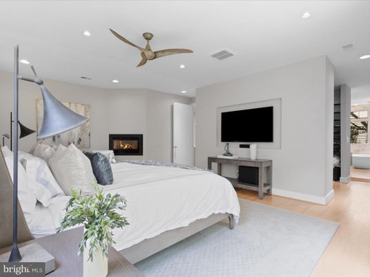 Bedroom, Fireplace, Interior, Recessed Lighting, Wood Texture Flooring