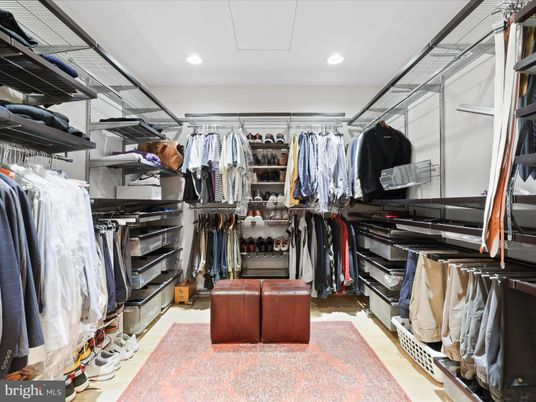 Interior, Recessed Lighting, Walk-in Closets