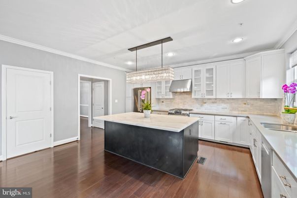 Chandelier, Interior, Kitchen, Pendant Lights, Recessed Lighting, Wood Texture Flooring