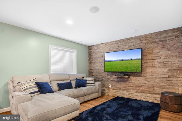 Interior, Living room, Recessed Lighting, Stone Walls, Wood Texture Flooring