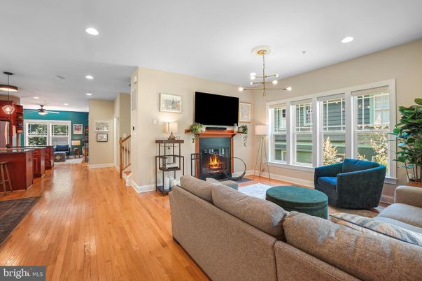 Fireplace, Interior, Living room, Pendant Lights, Recessed Lighting, Wood Texture Flooring