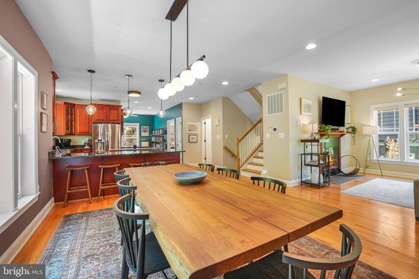 Dining room, Interior, Kitchen, Pendant Lights, Recessed Lighting, Wood Texture Flooring