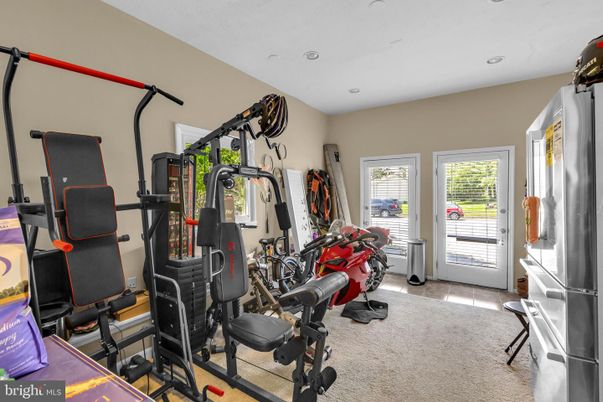 Fitness Equipment, Interior, Recessed Lighting