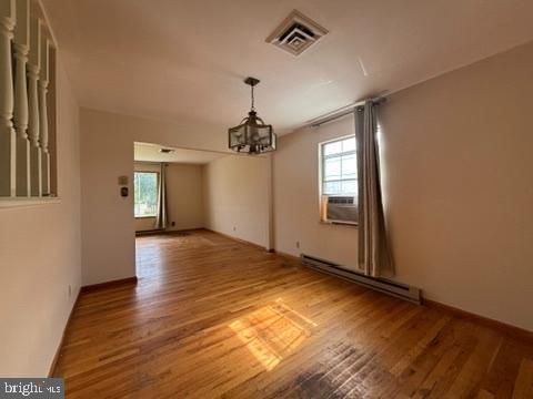 Empty room, Interior, Pendant Lights, Wood Texture Flooring