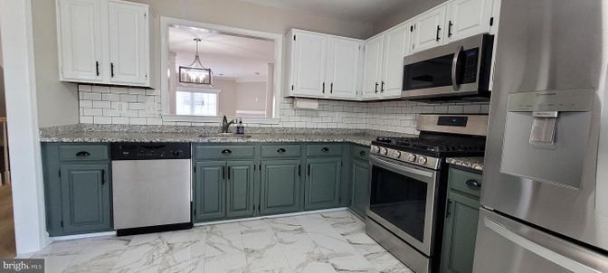 Interior, Kitchen, Marble, Pendant Lights, Stainless Steel Appliances