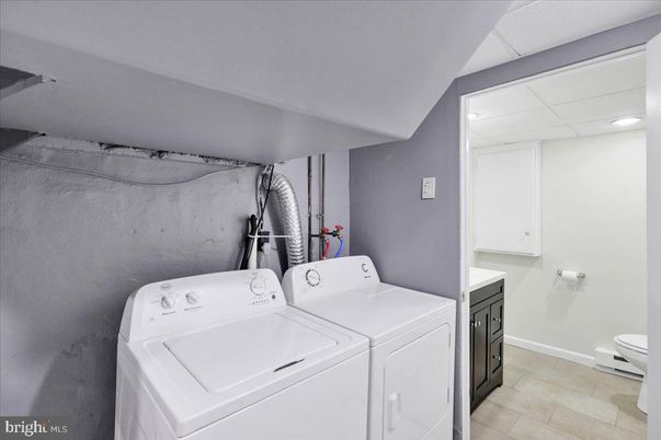 Interior, Recessed Lighting, Washer
