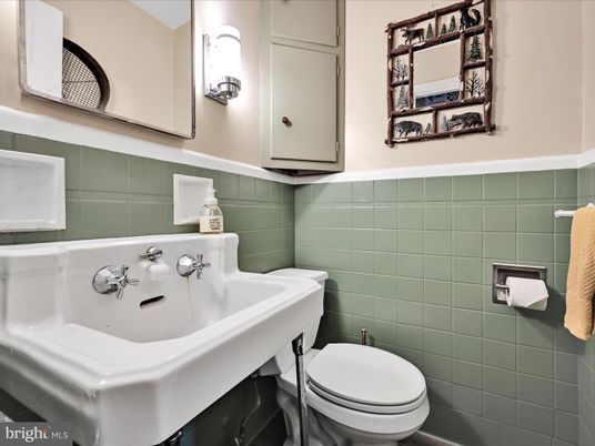 Bathroom, Interior