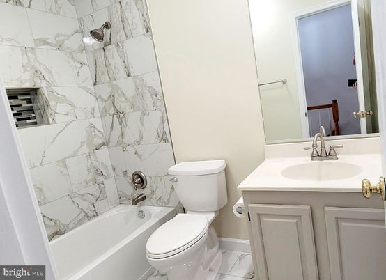 Bathroom, Interior, Marble, Marble Walls