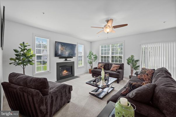 Fireplace, Interior, Living room