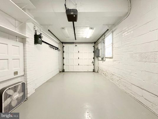 Garage, Interior, Stone Walls