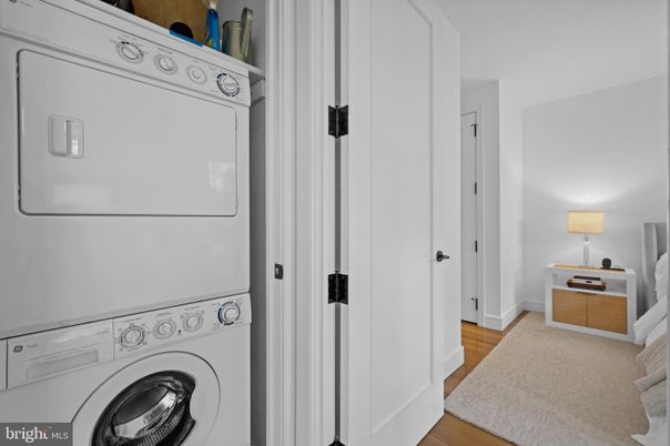 Interior, Utility Closets, Washer, Wood Texture Flooring