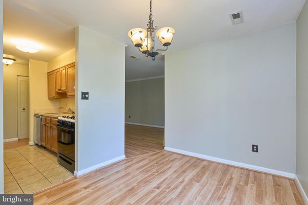 Interior, Kitchen, Pendant Lights, Wood Texture Flooring