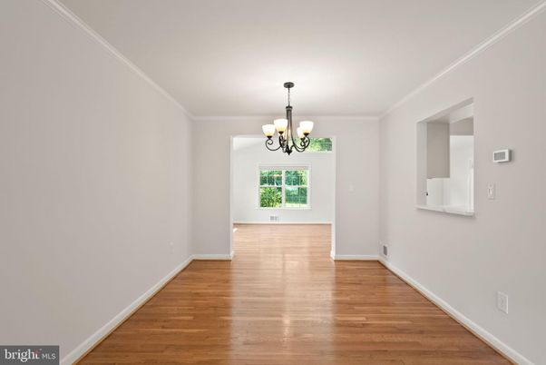 Chandelier, Empty room, Interior, Wood Texture Flooring
