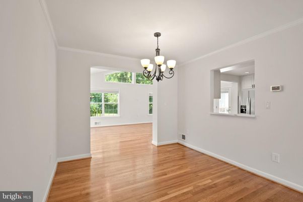 Chandelier, Empty room, Interior, Wood Texture Flooring