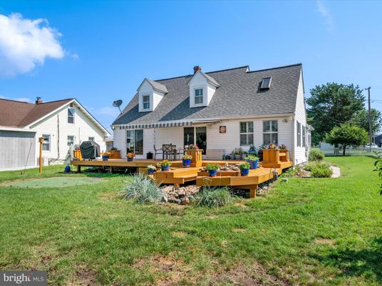 Backyard, Exterior, Playground