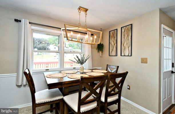 Dining room, Interior, Pendant Lights