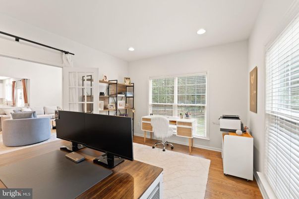 Home Office, Interior, Living room, Recessed Lighting, Wood Texture Flooring