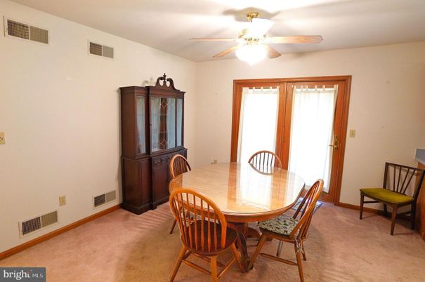 Dining room, Interior