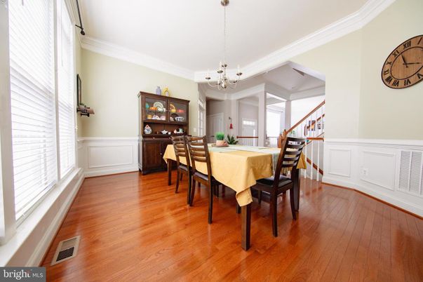 Chandelier, Dining room, Interior, Pendant Lights, Wood Texture Flooring