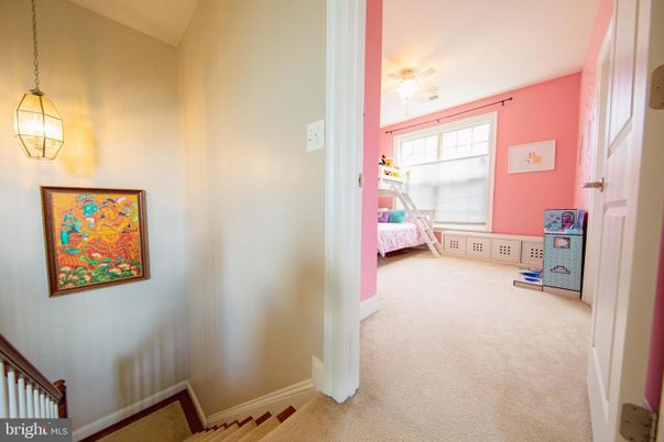 Bedroom, Interior, Pendant Lights