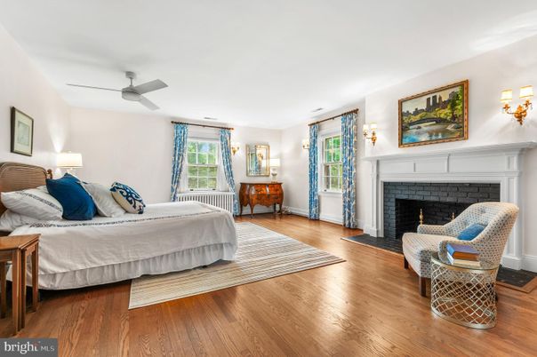 Bedroom, Fireplace, Interior, Wood Texture Flooring