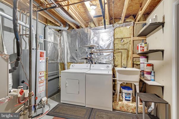Interior, Washer, Wooden Beams, Wooden Ceilings