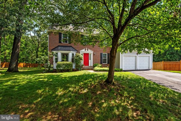 Backyard, Detached Garage, Exterior, Facade, Brick Facade, Georgian