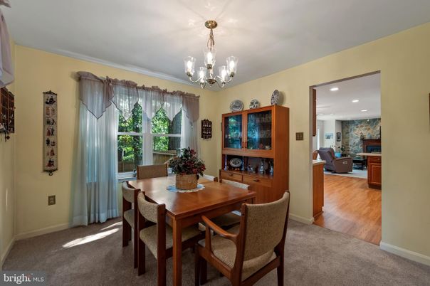 Chandelier, Dining room, Interior, Living room, Recessed Lighting, Wood Texture Flooring