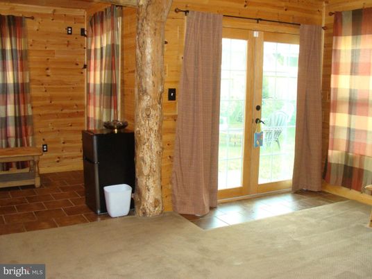 Interior, Wooden Walls