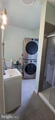 Bathroom, Glass Shower, Interior, Washer