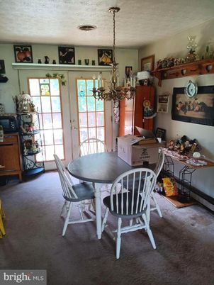 Chandelier, Dining room, Interior
