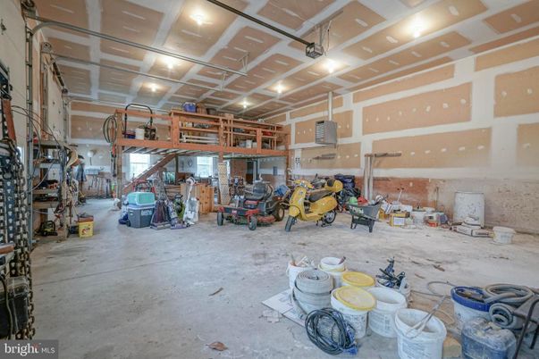 Garage, Interior, Recessed Lighting
