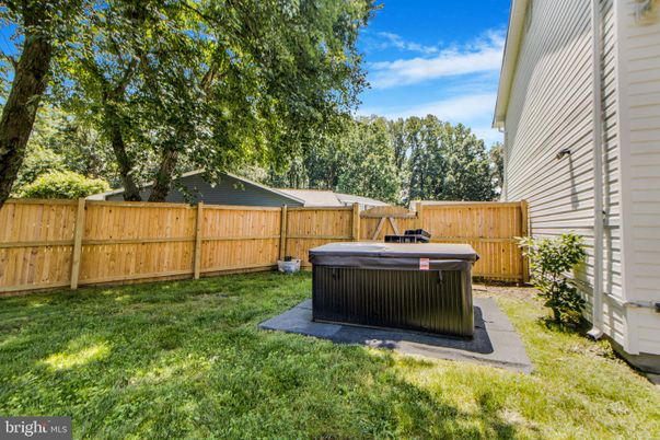 Backyard, Exterior, Hot Tub