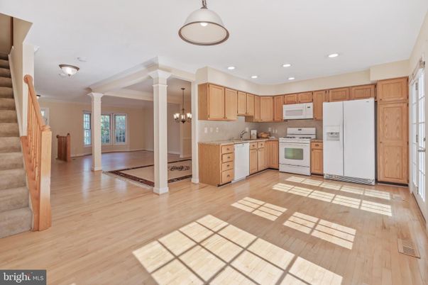 Chandelier, Interior, Kitchen, Pendant Lights, Recessed Lighting, Wood Texture Flooring