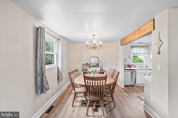 Chandelier, Dining room, Interior, Wooden Beams, Wood Texture Flooring