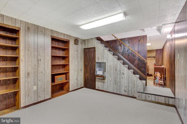 Empty room, Interior, Wooden Walls
