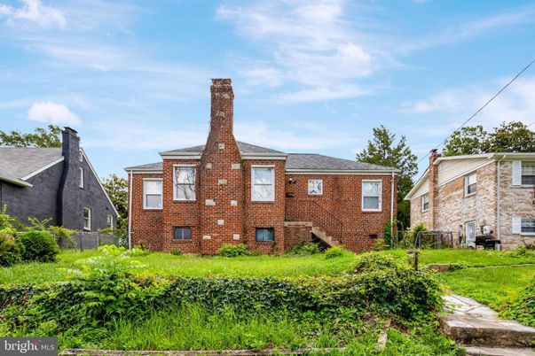 Exterior, Facade, Brick Facade, Tudor Revival